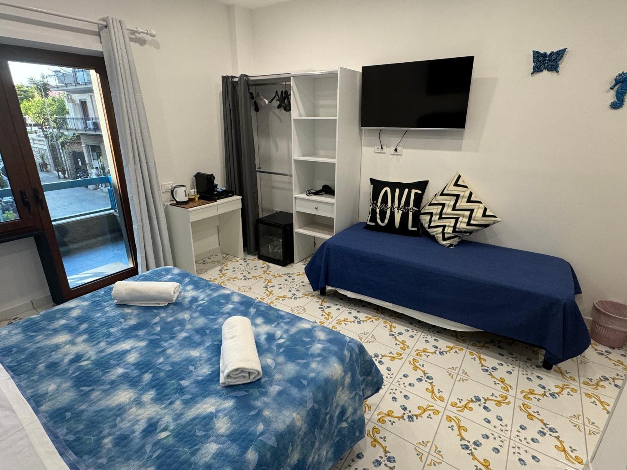 Angela House Sorrento Center Bed & Breakfast Bagian luar foto